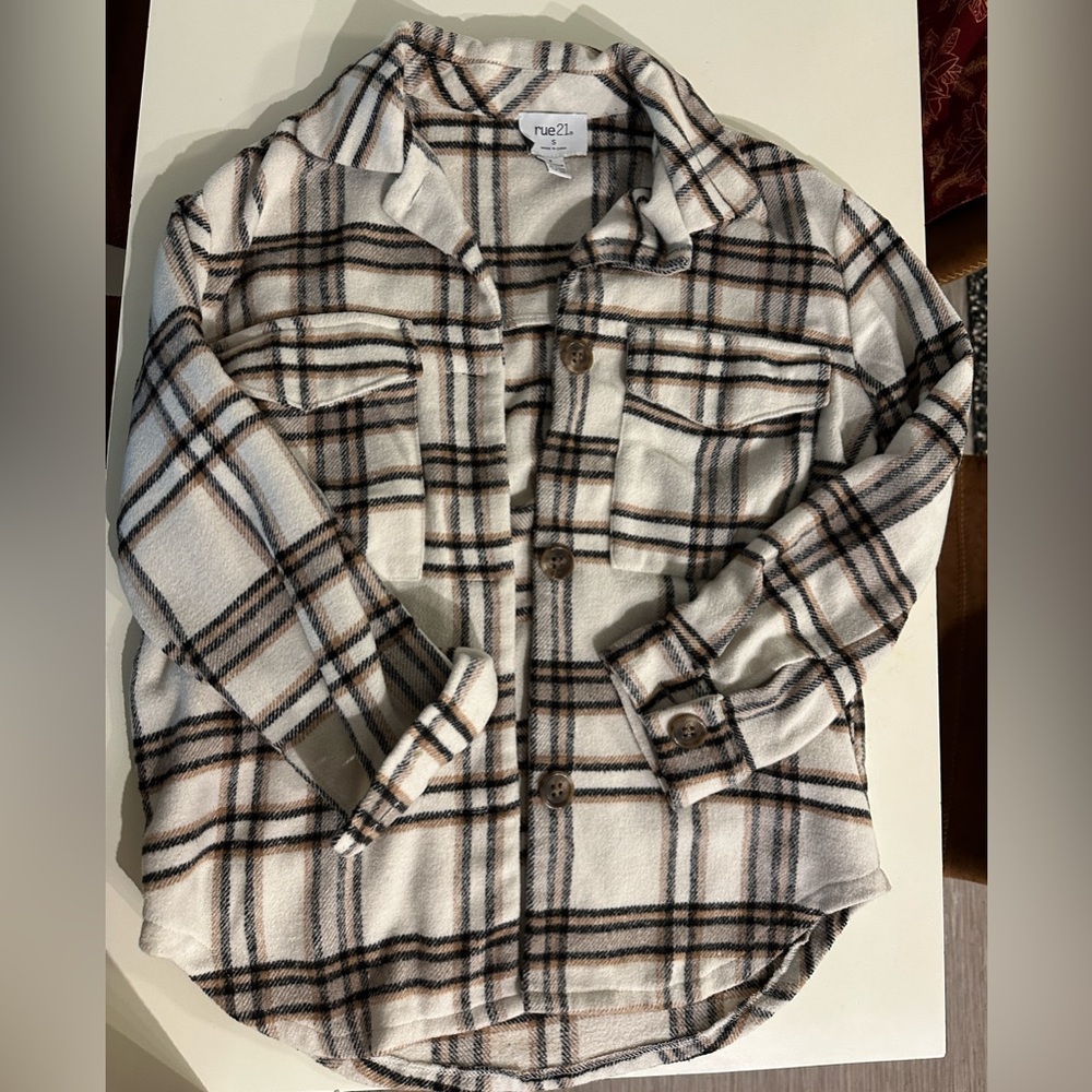 Plaid sweater Rue 21 small